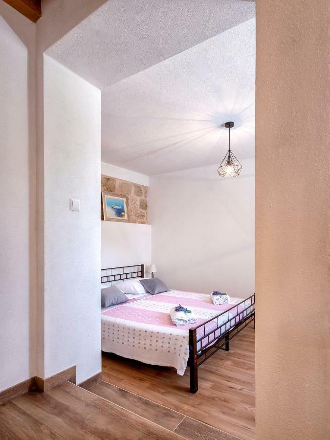 Old Town Apartment Mare Hvar Town Exterior photo